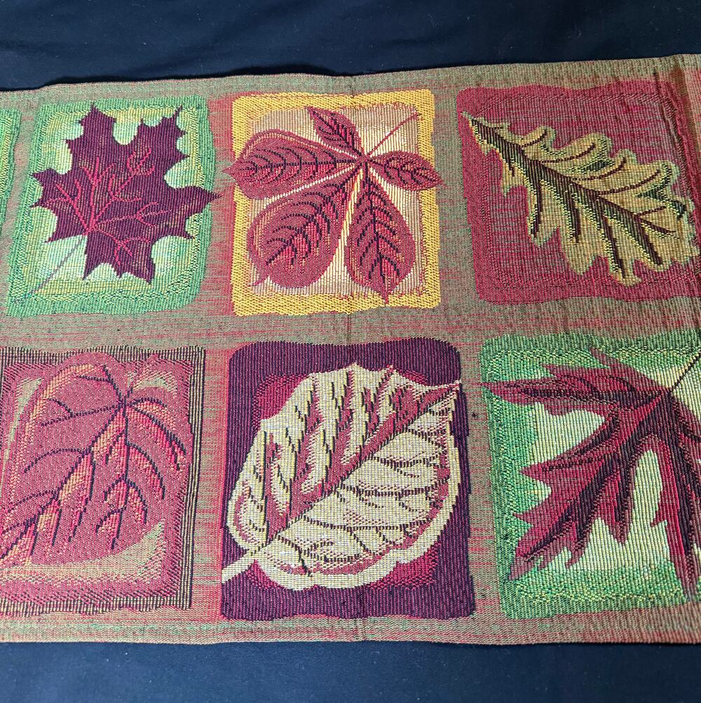 Autumn Fall Leaf Table Runner 5-foot 9.5" Harvest Thanksgiving Decor